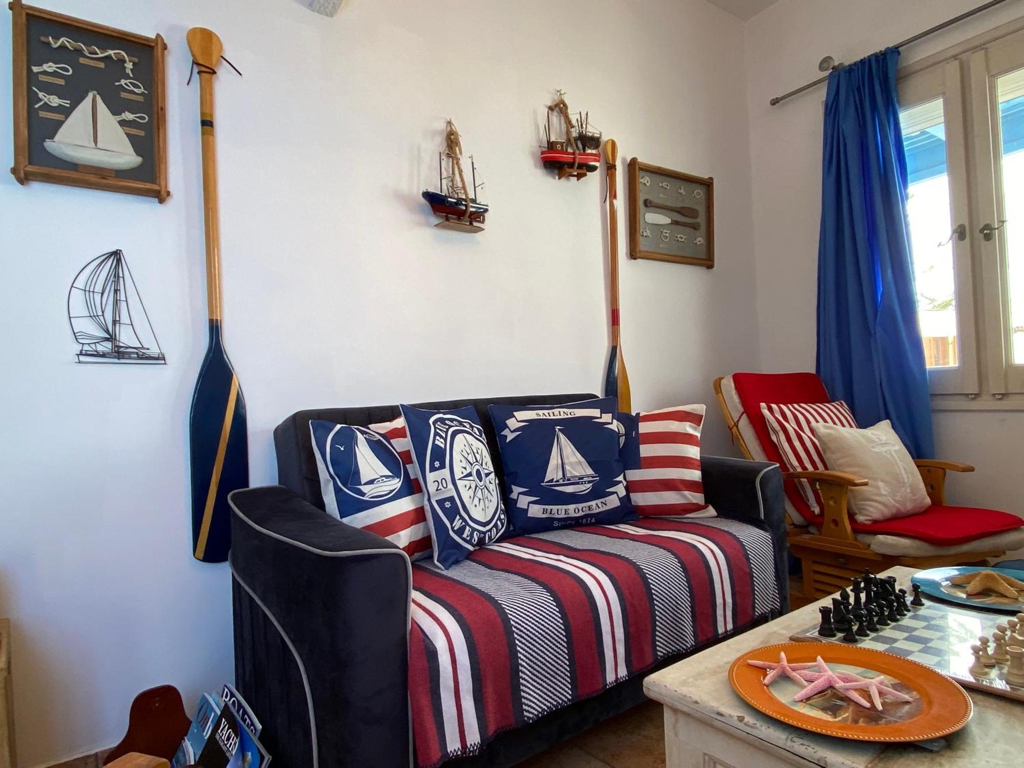 Yacht Marine Maison * Naxos City